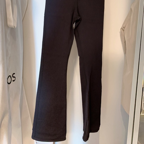 Alo Yoga cropped flare pants XS black - Picture 7 of 7